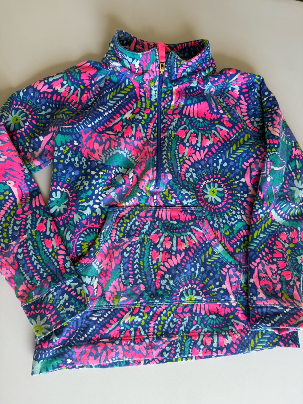 Girls Lilly Pulitzer athletic popover (6/7)